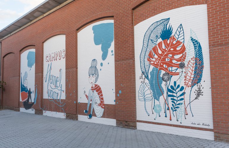 eva neirynck mural muurtekening campus hemelvaart waregem school